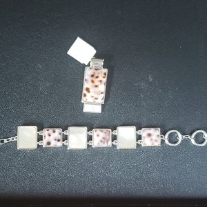Lia sophia matching pendant and bracelet